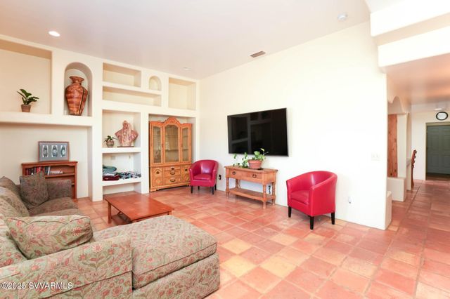 10465 E CREEKVIEW Drive, Cornville, AZ 86325