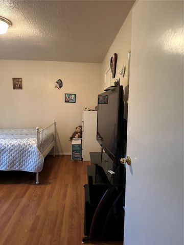 4060 Dubuque Parkway, Iowa Colony, TX 77583