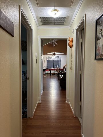 4060 Dubuque Parkway, Iowa Colony, TX 77583