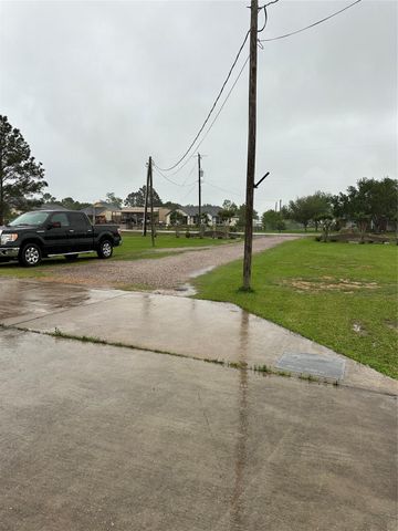 4060 Dubuque Parkway, Iowa Colony, TX 77583