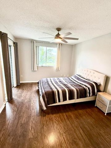 2600 S University Drive 224, Davie, FL 33328