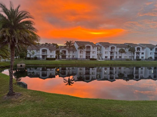 2600 S University Drive 224, Davie, FL 33328