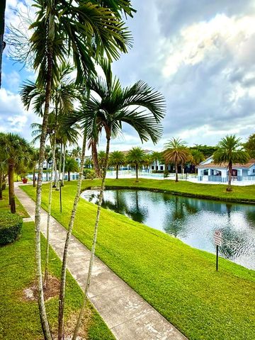 2600 S University Drive 224, Davie, FL 33328