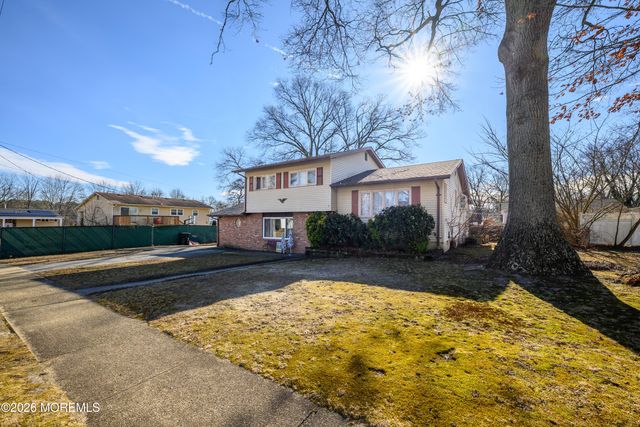 3 Colorado Drive, Jackson, NJ 08527