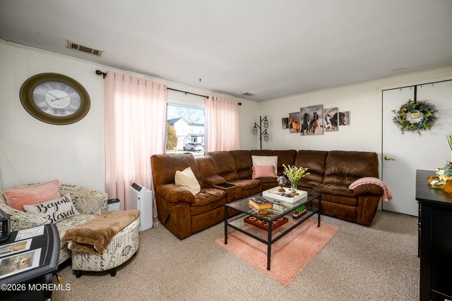 3 Colorado Drive, Jackson, NJ 08527