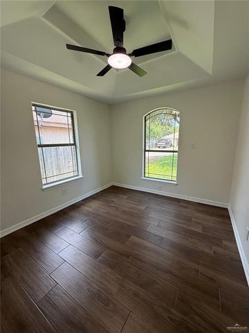 1227 S Standard Avenue, San Juan, TX 78589