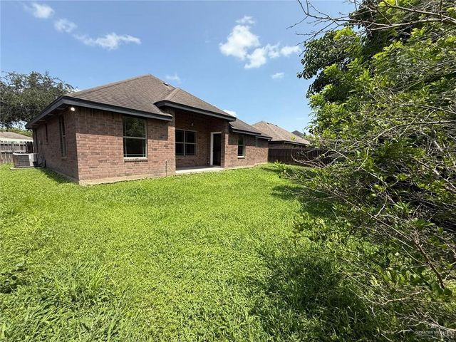 1227 S Standard Avenue, San Juan, TX 78589