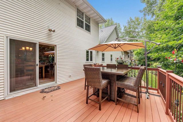 250 WINDWARD ROAD, Green Bay, WI 54302