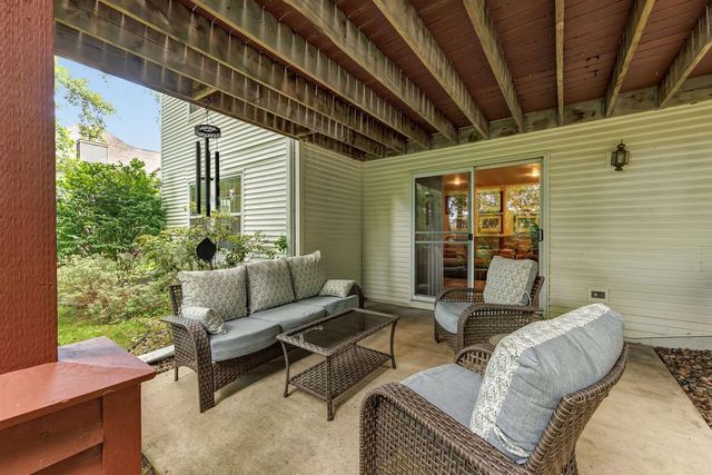 250 WINDWARD ROAD, Green Bay, WI 54302