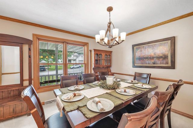 250 WINDWARD ROAD, Green Bay, WI 54302