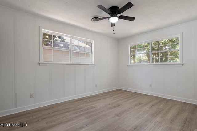 1050 Frank P Corso, Biloxi, MS 39530