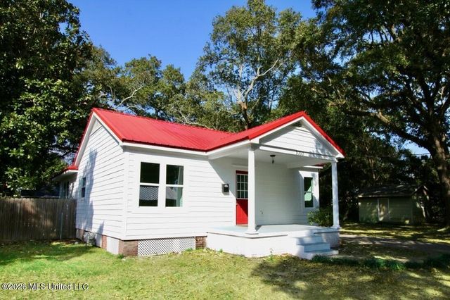 1050 Frank P Corso, Biloxi, MS 39530