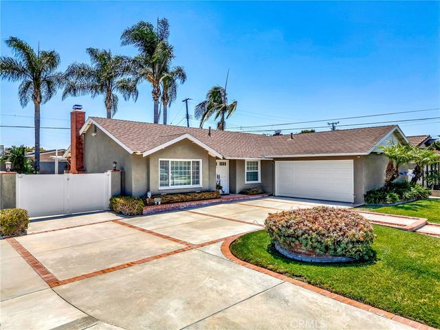 15392 Hanover Lane, Huntington Beach, CA 92647