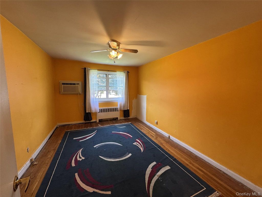 150-33 Jewel Avenue 303B, Flushing, NY 11367 — photo 5