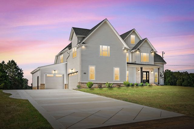 1620 Parchman Rd, Clarksville, TN 37040