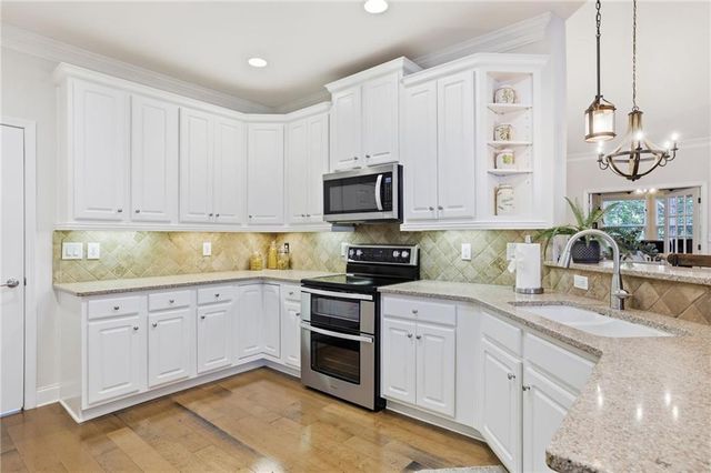 2637 Grapevine Circle 702, Cumming, GA 30041