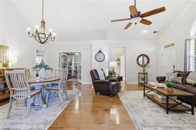 2637 Grapevine Circle 702, Cumming, GA 30041