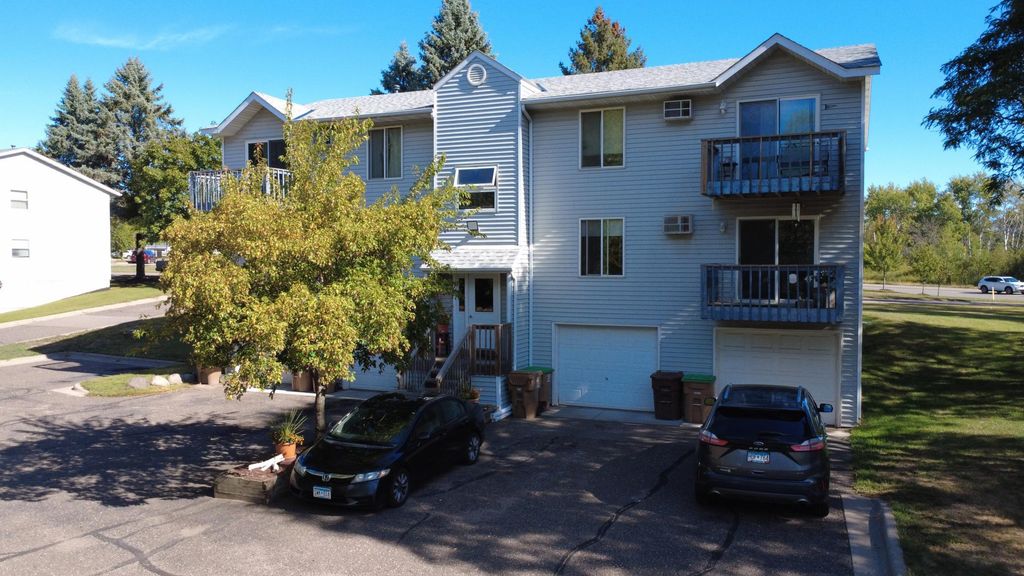 230 Hallam Avenue S, Mahtomedi, MN 55115 — photo 4