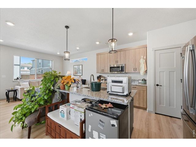 1076 Buck Valley Dr, Berthoud, CO 80513