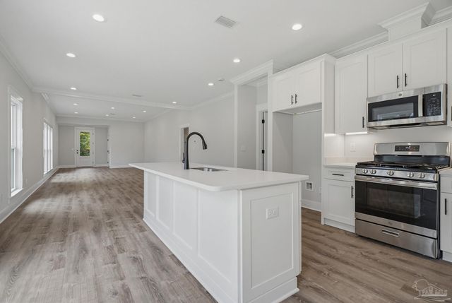 3110 E Mallory St, Pensacola, FL 32503