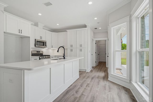 3110 E Mallory St, Pensacola, FL 32503