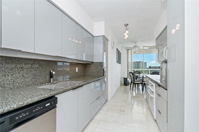 16400 Collins Ave 744, Sunny Isles Beach, FL 33160