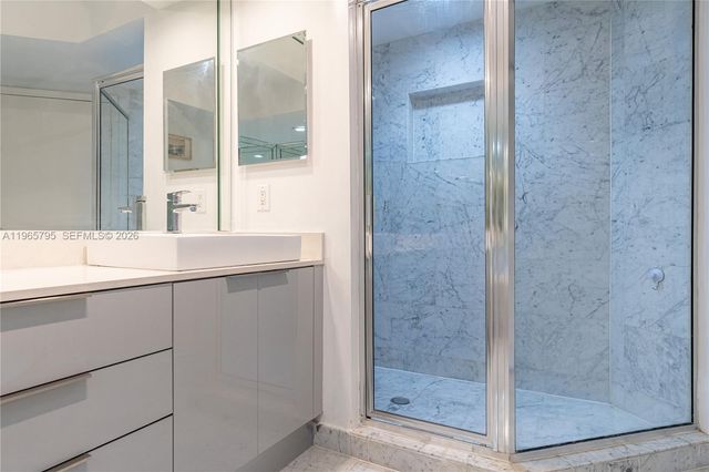 16400 Collins Ave 744, Sunny Isles Beach, FL 33160