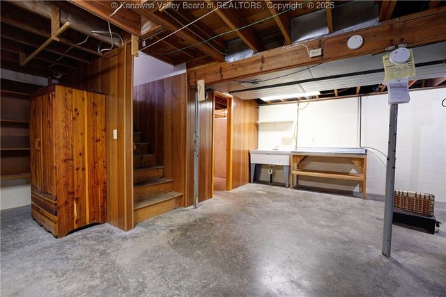 3802 Kathy Drive, Hurricane, WV 25526