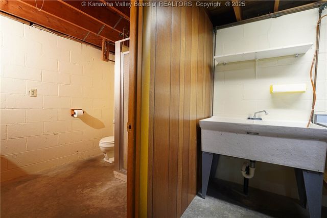 3802 Kathy Drive, Hurricane, WV 25526