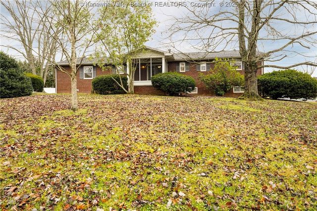 3802 Kathy Drive, Hurricane, WV 25526