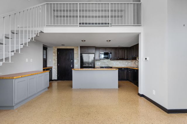 1801 Lavaca ST 15M, Austin, TX 78701