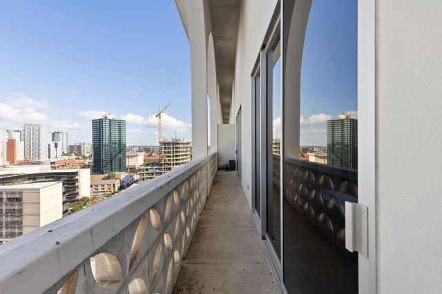 1801 Lavaca ST 15M, Austin, TX 78701