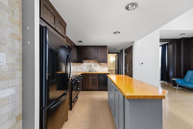 1801 Lavaca ST 15M, Austin, TX 78701