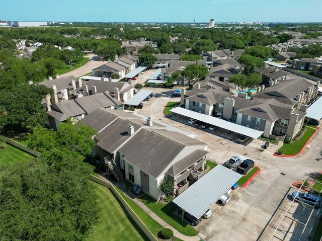1900 Bay Area Boulevard 136, Houston, TX 77058