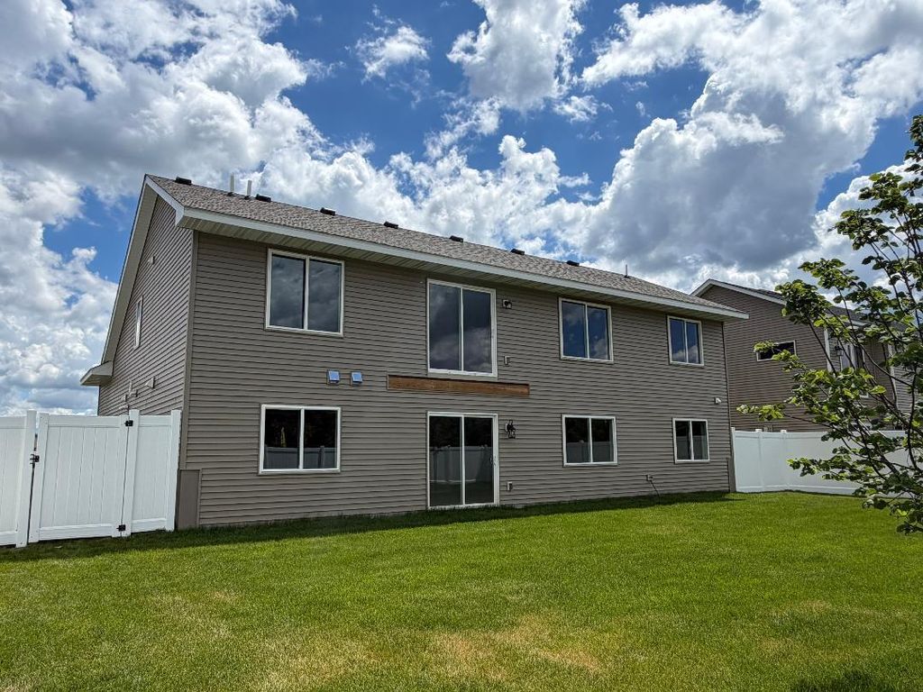 17703 Empire Trail, Lakeville, MN 55044 — photo 2