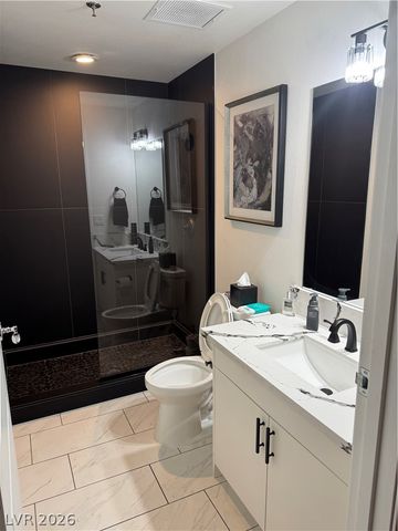 8255 Las Vegas Boulevard 611, Las Vegas, NV 89123