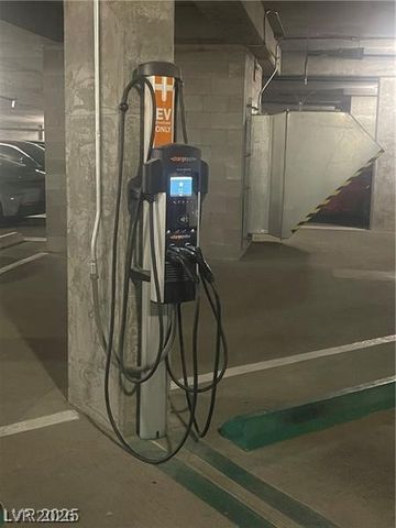 8255 Las Vegas Boulevard 611, Las Vegas, NV 89123