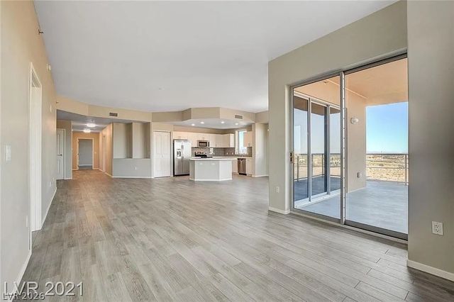 8255 Las Vegas Boulevard 611, Las Vegas, NV 89123