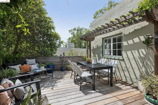 2370 Marin Ave, Berkeley, CA 94708
