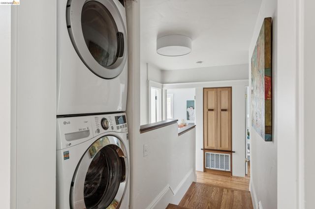 2370 Marin Ave, Berkeley, CA 94708