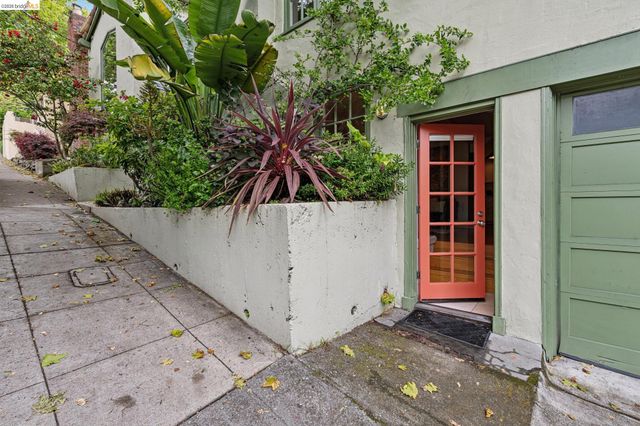 2370 Marin Ave, Berkeley, CA 94708