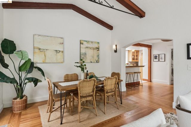 2370 Marin Ave, Berkeley, CA 94708