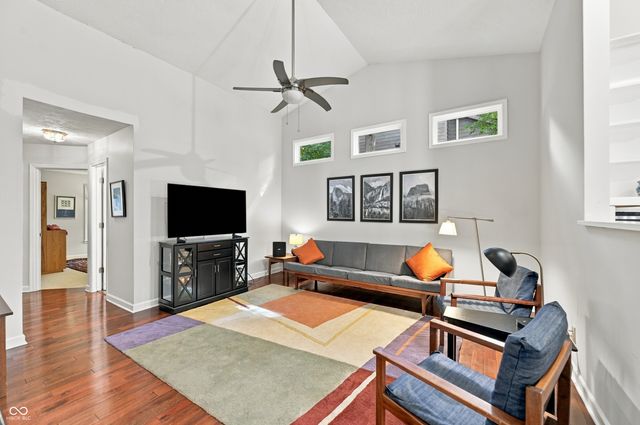 7499 Cherryhill Drive, Indianapolis, IN 46254