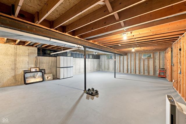 7499 Cherryhill Drive, Indianapolis, IN 46254