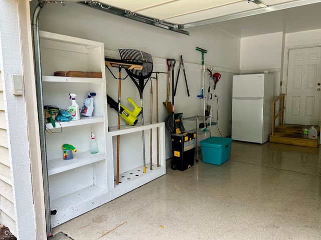 7499 Cherryhill Drive, Indianapolis, IN 46254