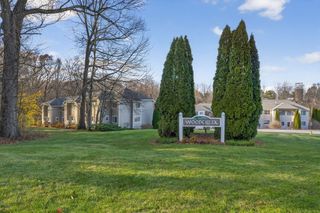 80 Country Lane APT 11, Vernon, CT 06066