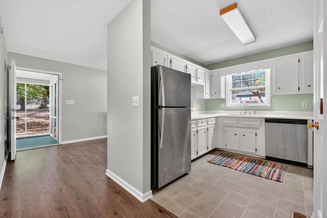 204 Plum Creek Road, Spartanburg, SC 29307