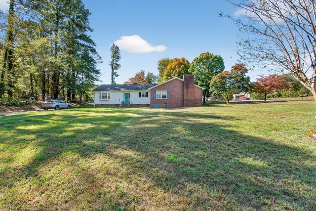 204 Plum Creek Road, Spartanburg, SC 29307