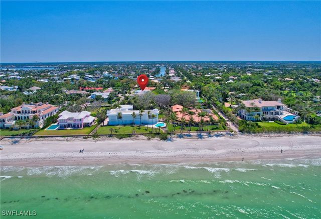 2020 Gordon DR, Naples, FL 34102