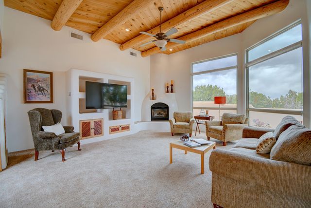 7 Cory Court, Placitas, NM 87043